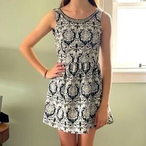 Francesca's Whisper Skater Dress Womens Small Black White Aztec Tribal‎ Mini New